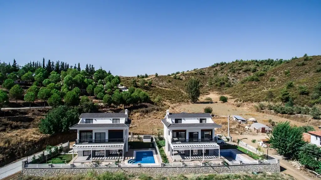 Изображение Просторная вилла 5+1 в Фетхие в невероятно красивой местности